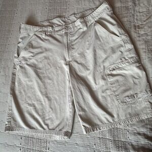 Huk Fishing Cargo Shorts Mens XXL Khaki Vented Lightweight Performance Outdoor